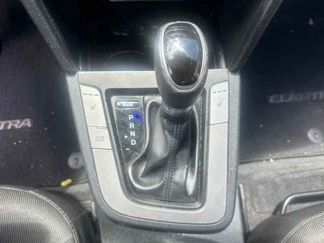 Used 2017 Blue Hyundai Value Edition image 15