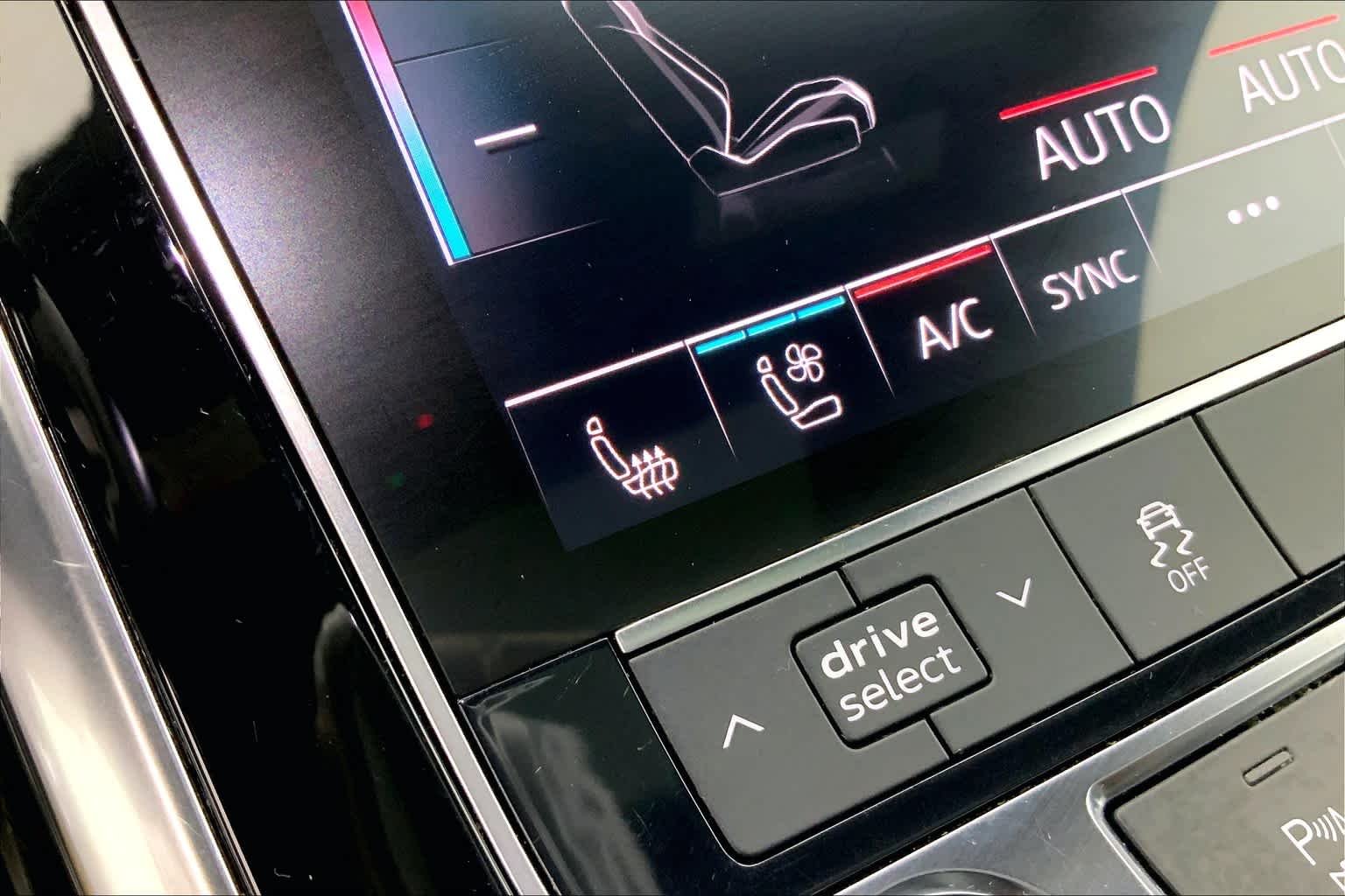 Used 2019 Samurai Gray Metallic Audi Premium Plus image 28