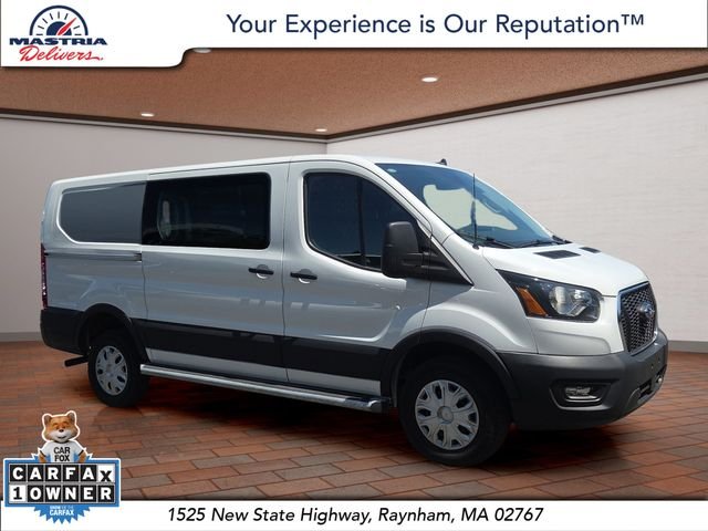 Used 2025 Oxford White Ford Base image 1