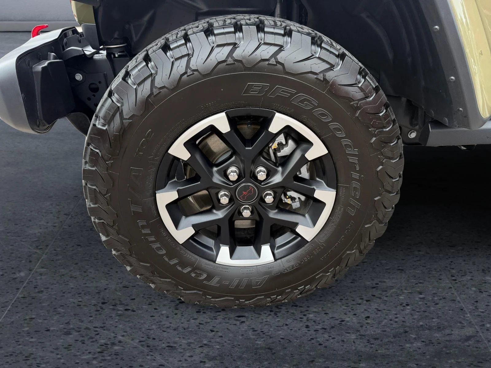 Used 2026 41 Jeep Rubicon image 9