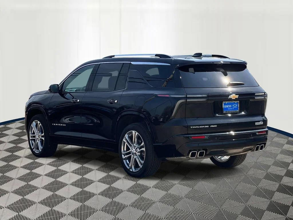 Used 2026 Mosaic Black Metallic Chevrolet High Country image 4