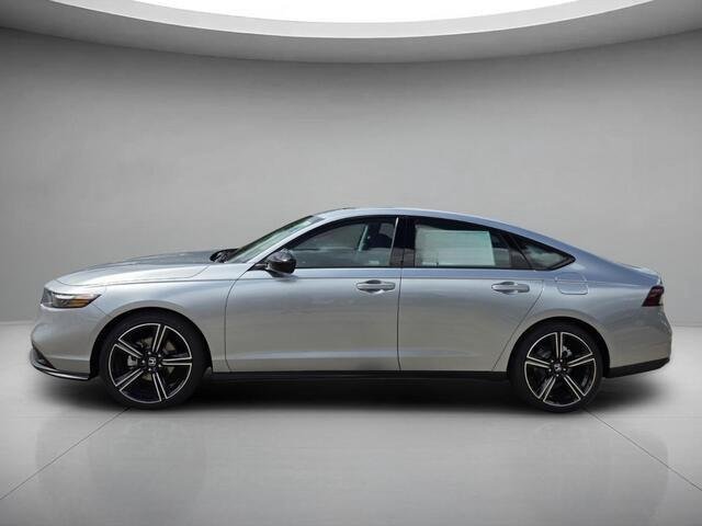 New 2026 Solar Silver Metallic Honda SE image 2
