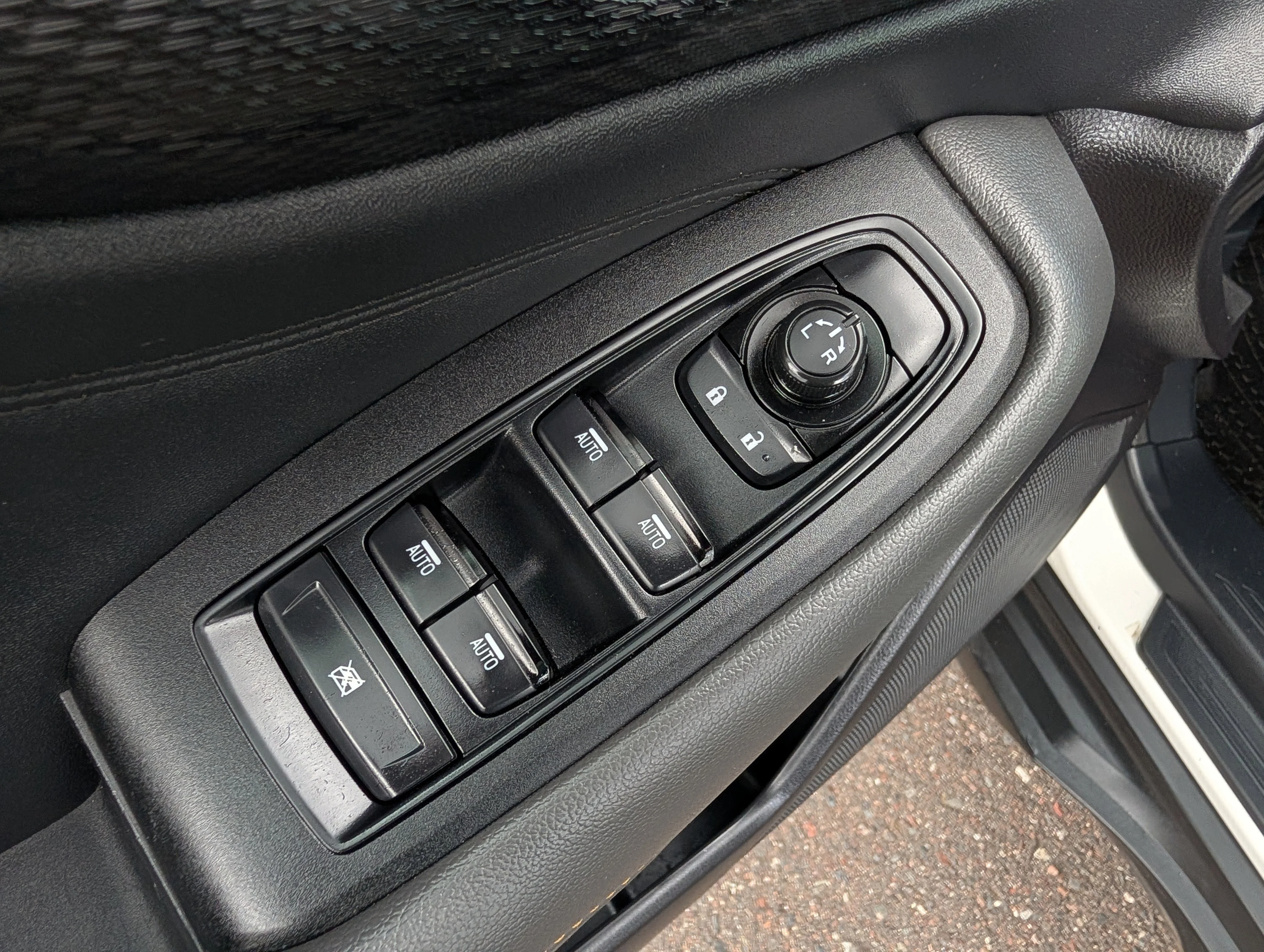 Used 2023 Crystal White Pearl Subaru Wilderness image 20