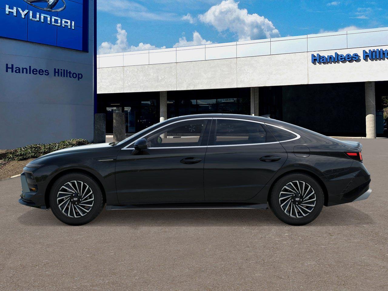 New 2026 Abyss Black Hyundai SEL image 3