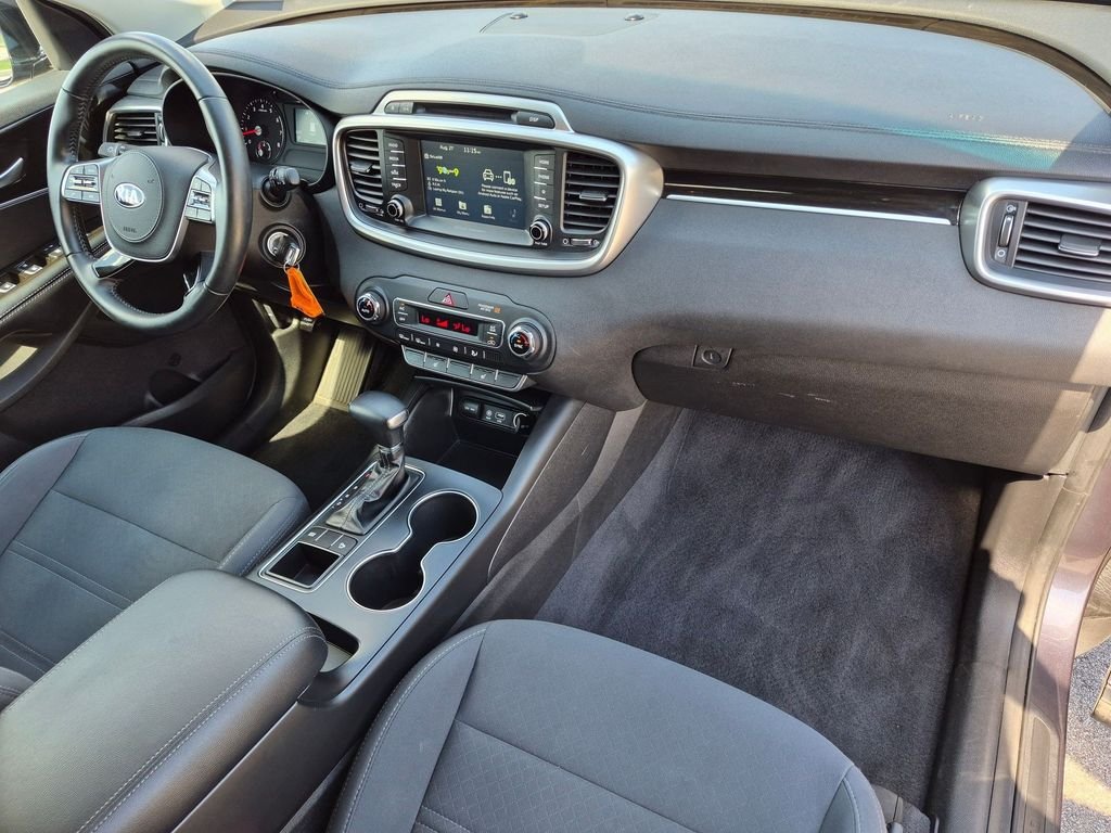 2019 Kia Sorento LX - Photo 31