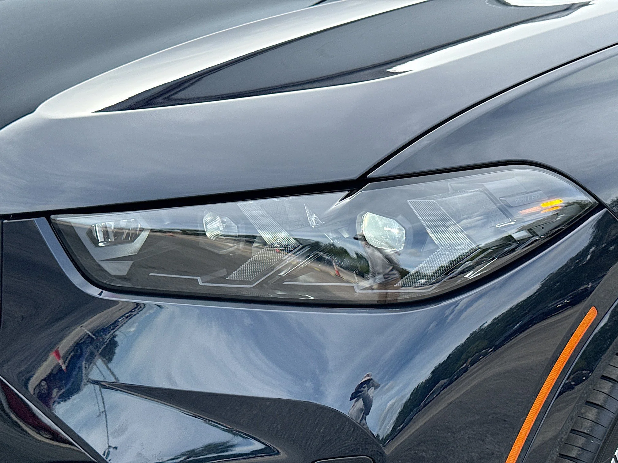 New 2026 Carbon Black Metallic BMW xDrive50e image 9