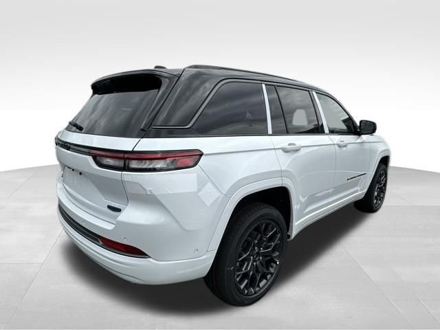 New 2026 Bright White Clear-Coat Exterior Paint Jeep Summit image 6