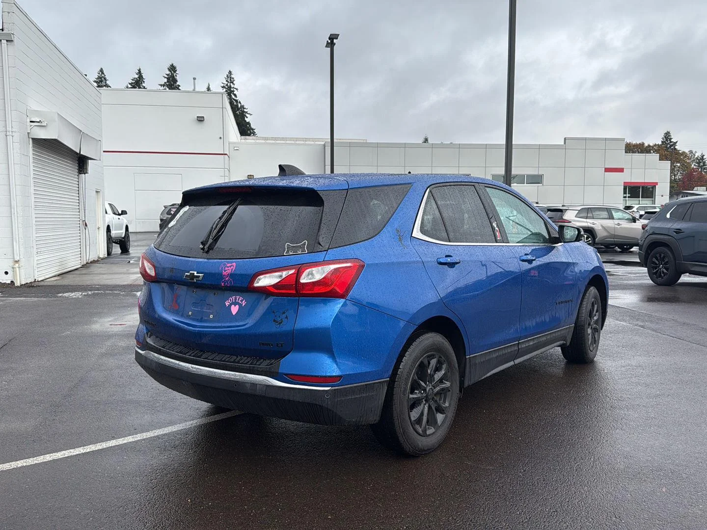 Used 2019 Kinetic Blue Metallic Chevrolet LT image 3