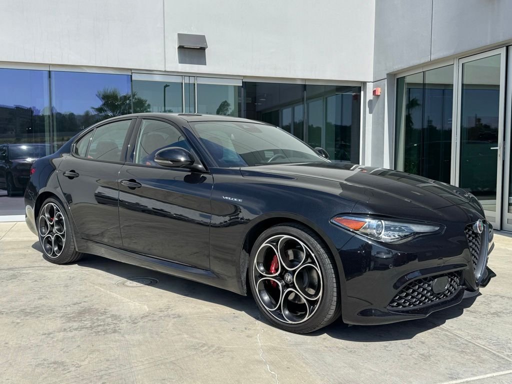 2022 Alfa Romeo Giulia Ti Veloce