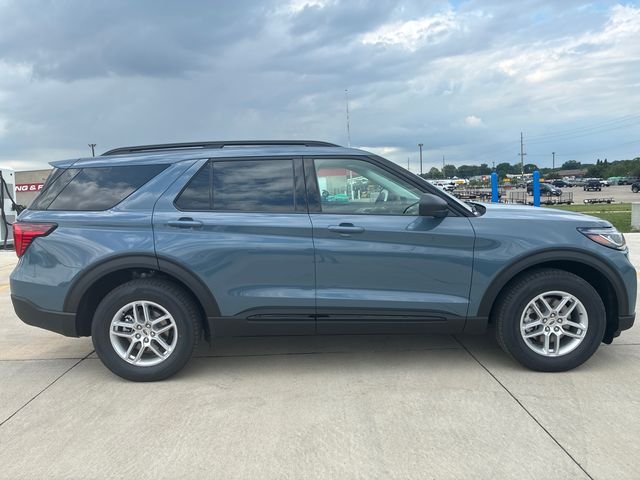 New 2026 Vapor Blue Metallic Ford Active image 3