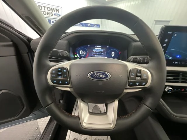 New 2026 Vapor Blue Metallic Ford Active image 14