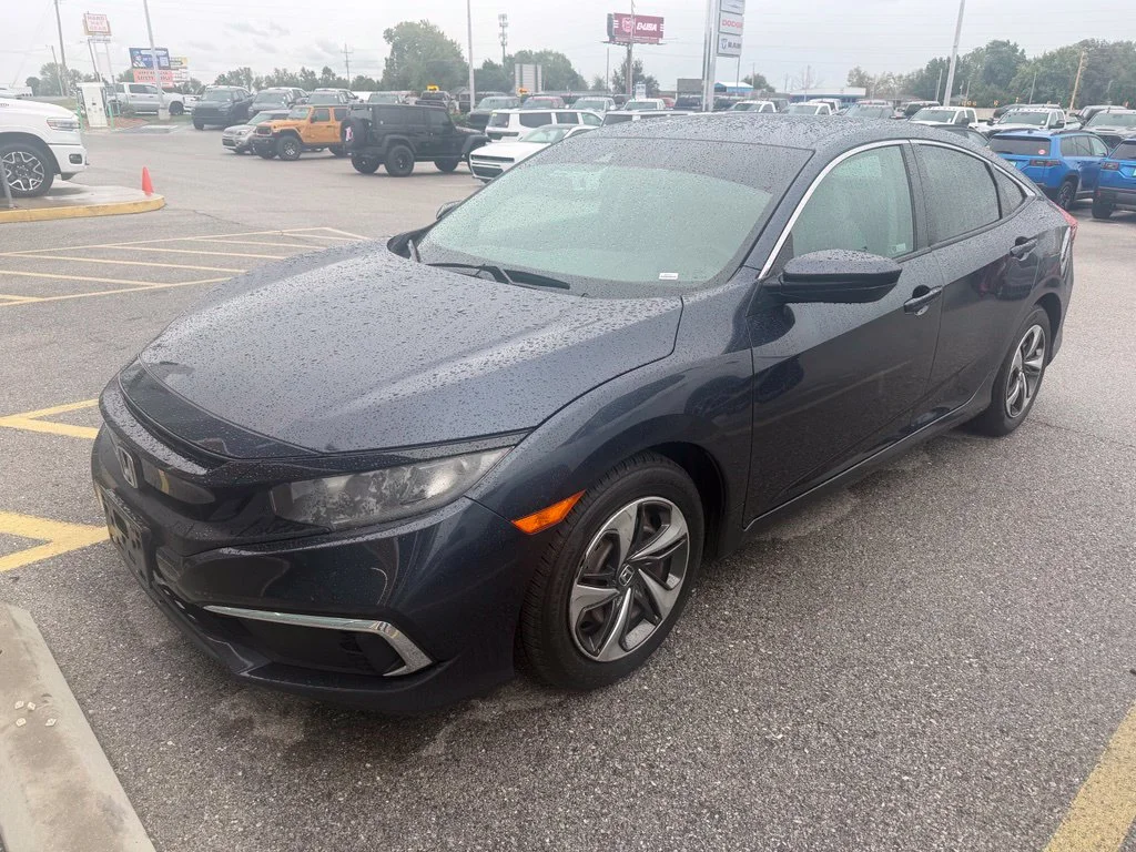 Used 2019 Blue Honda LX image 9