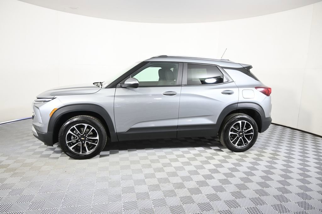 Used 2024 Chevrolet TrailBlazer LT with VIN KL79MRSL6RB162978 for sale in Forest Lake, Minnesota