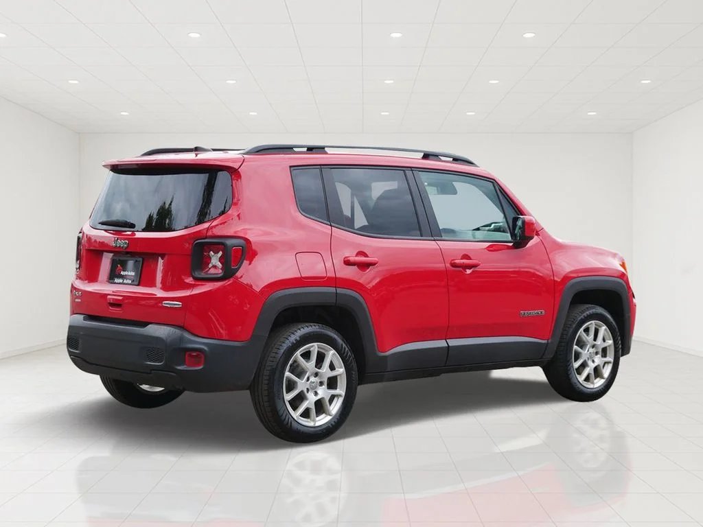 Certified Used 2020 Red Jeep Latitude image 3