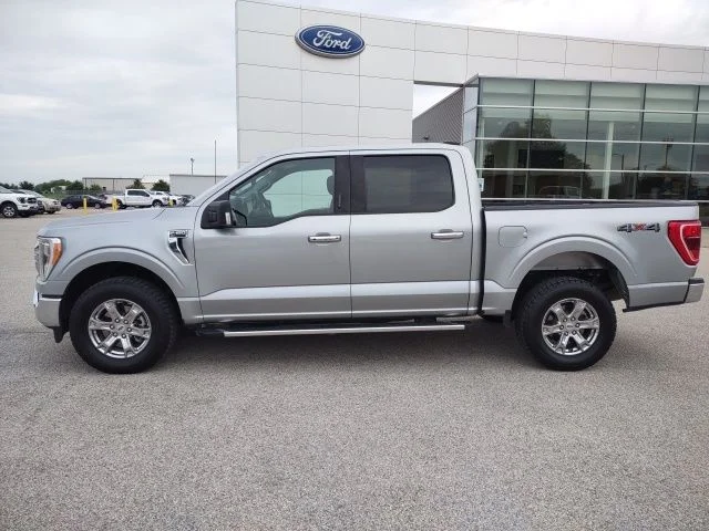 Certified Used 2023 Silver Metallic Ford XLT image 2