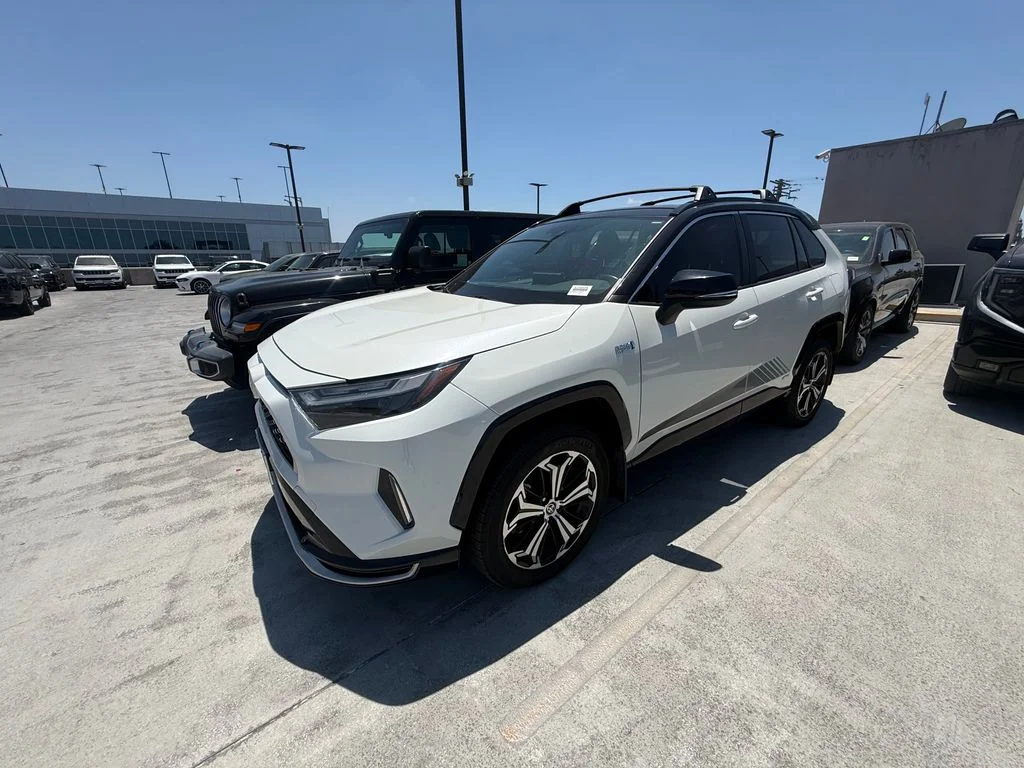2022 Toyota RAV4 Prime XSE AWD's photo