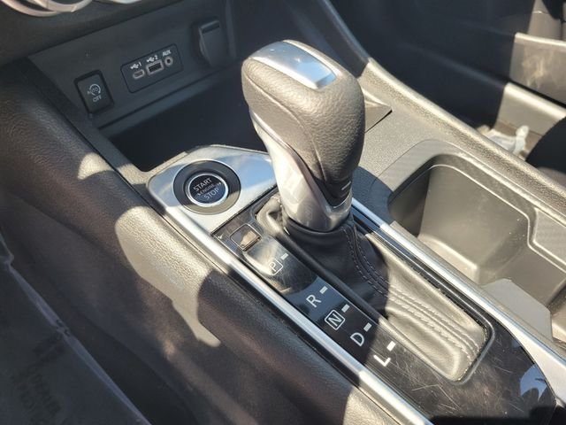 Used 2024 White Nissan SV image 20