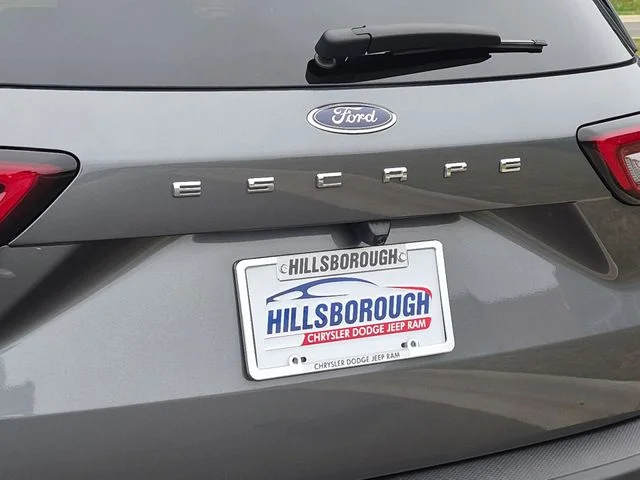 Used 2025 Gray Ford ST-Line image 22