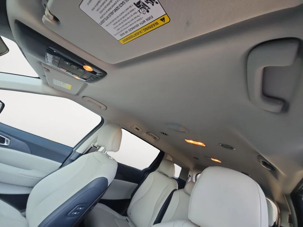 Used 2026 White Kia EX image 17