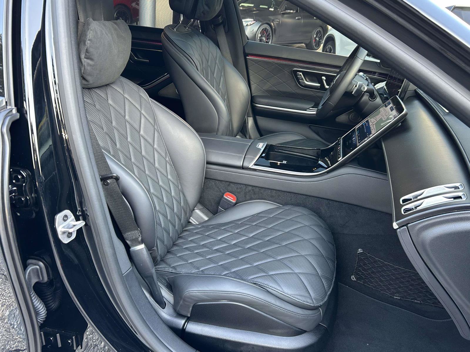 Certified Used 2025 Black Mercedes-Benz S 580 4MATIC® Sedan image 51
