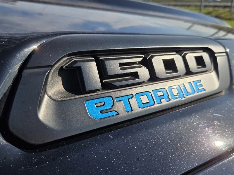 Used 2025 Diamond Black RAM BIG HORN image 19