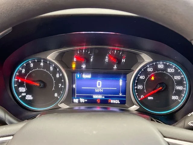 Certified Used 2022 Blue Chevrolet LT image 3