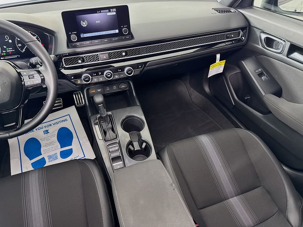 Certified Used 2026 Platinum Honda Sport image 31
