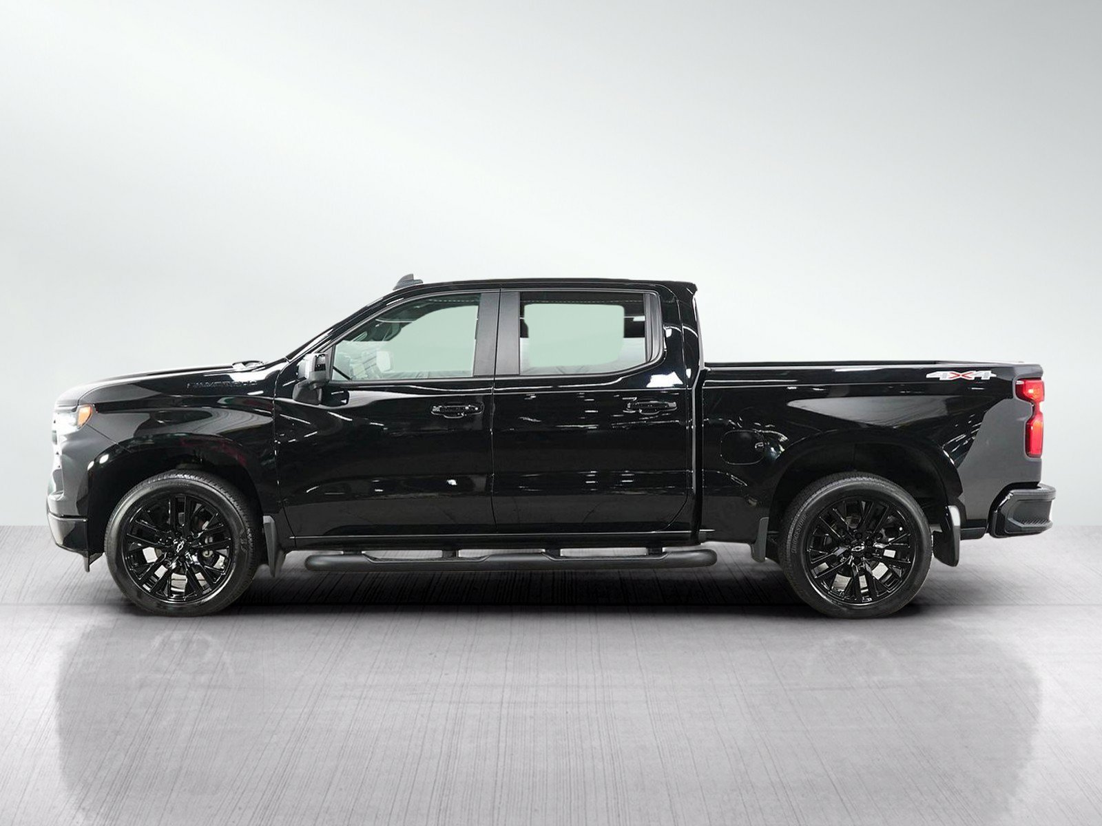 Used 2024 Chevrolet Silverado 1500 RST with VIN 1GCUDEEDXRZ350436 for sale in White Bear Lake, Minnesota