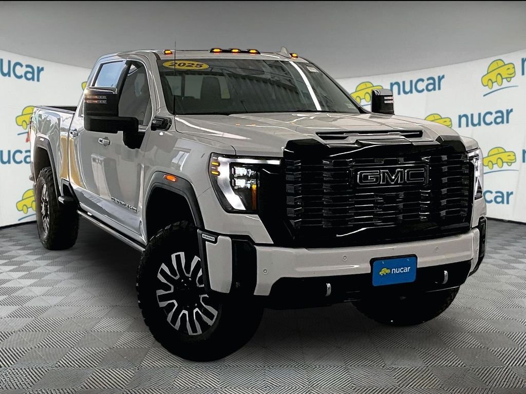 Used 2025 Summit White GMC Denali Ultimate image 1