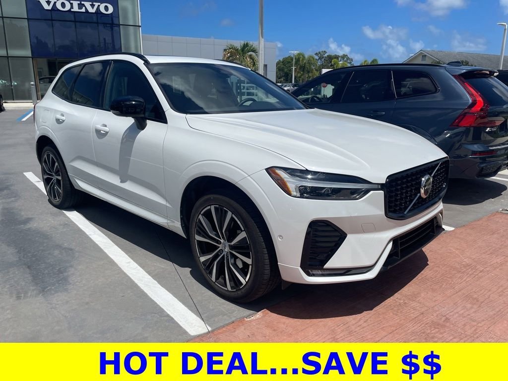 2023 Volvo XC60 B5 Plus Dark Theme AWD's photo