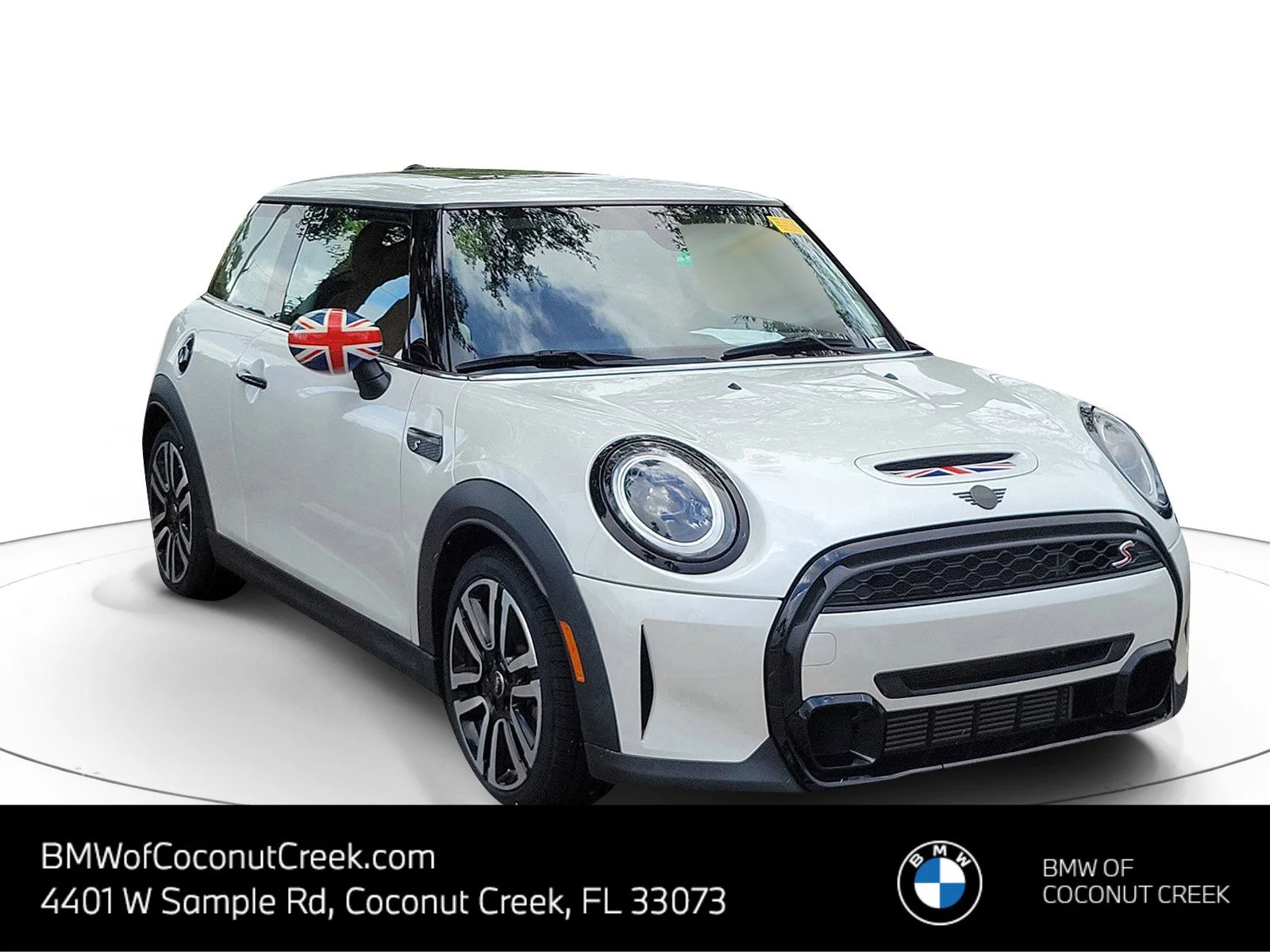 2024 MINI Hardtop Cooper S's photo