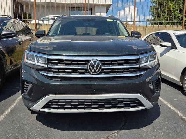 Used 2021 Green Volkswagen 2.0T SE w/Technology image 2
