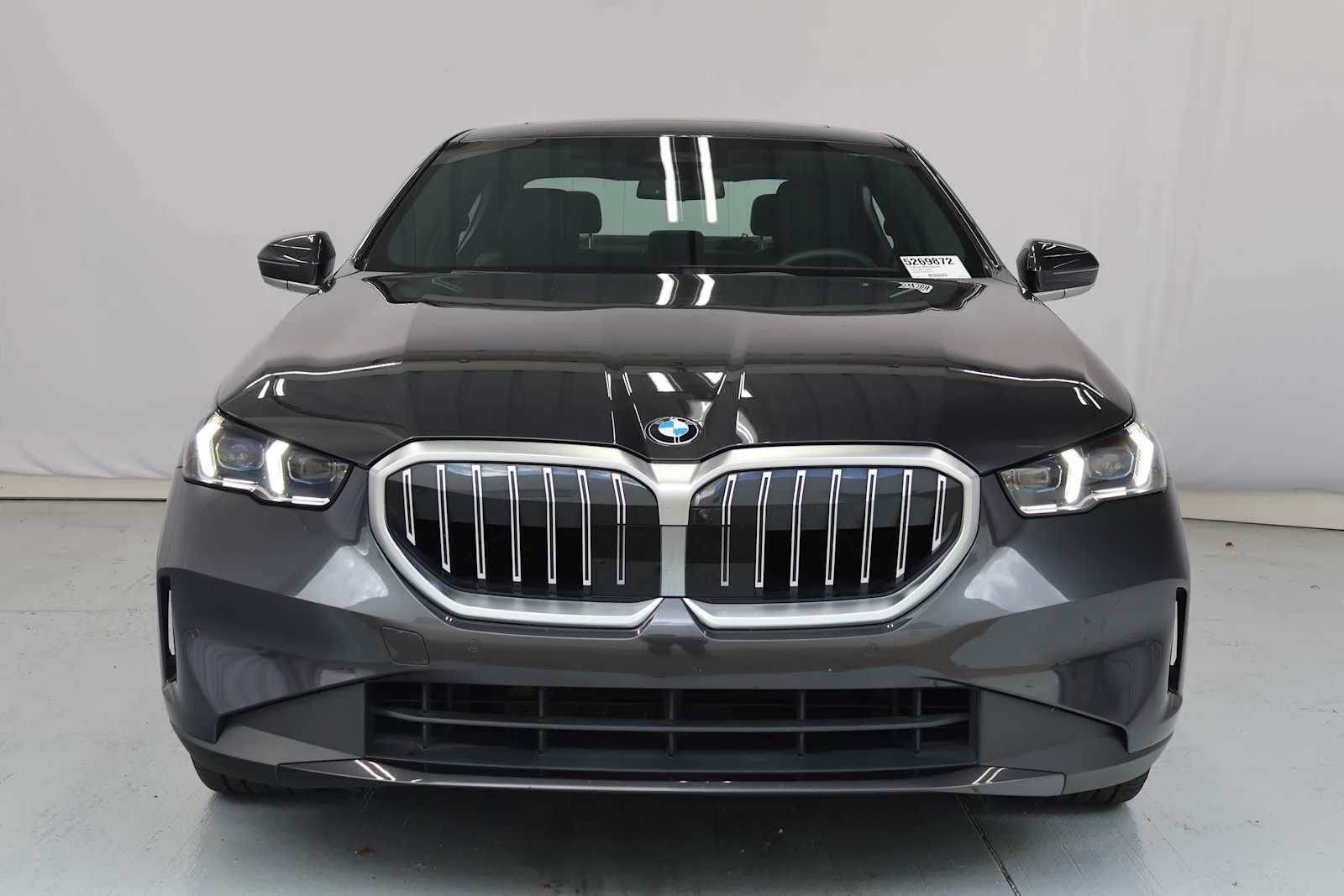 Used 2024 Dark Graphite Metallic BMW 530i xDrive image 2