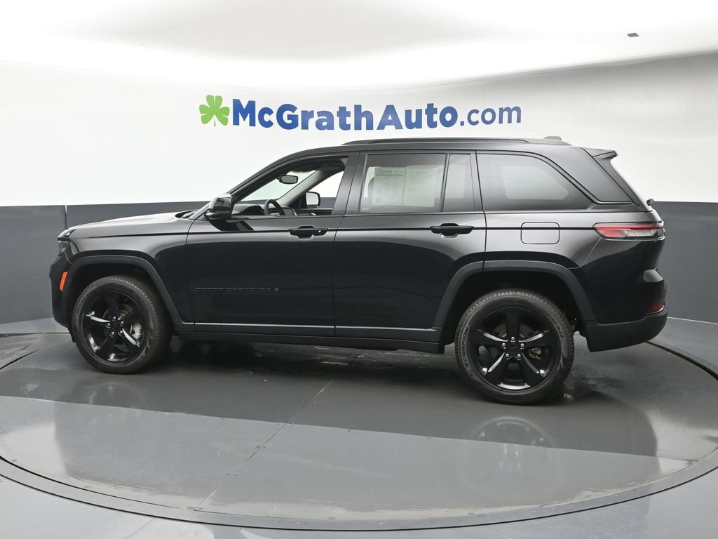 Used 2023 Black Jeep Limited image 25