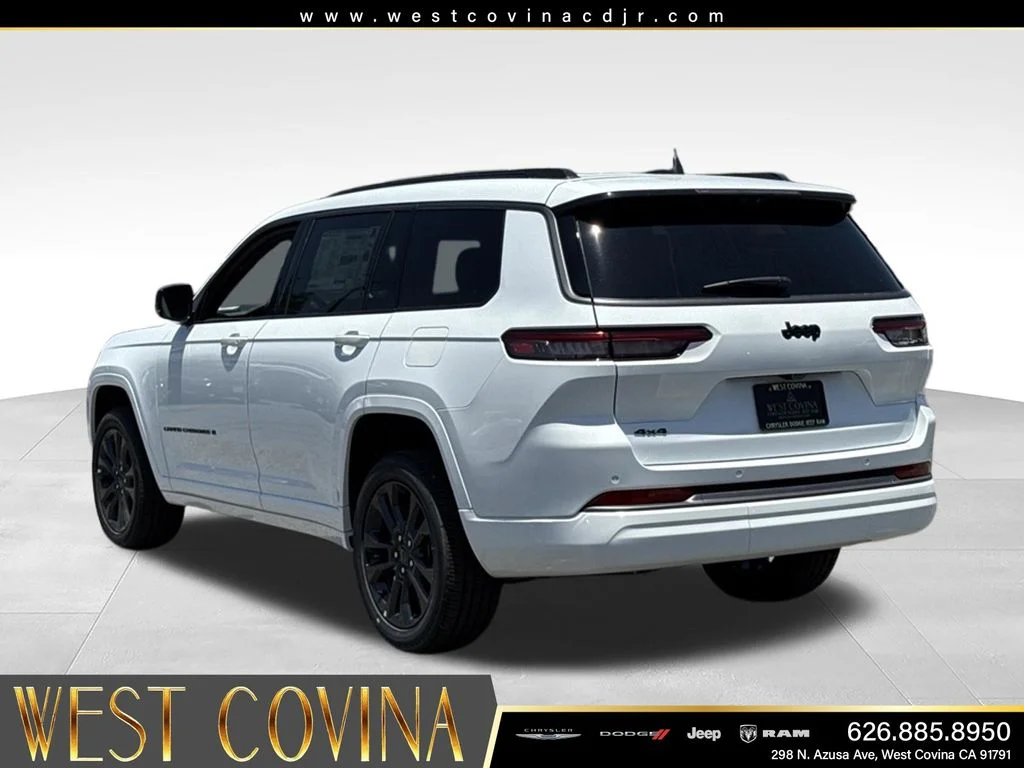 New 2026 Bright White Clear-Coat Exterior Paint Jeep Limited Reserve image 11