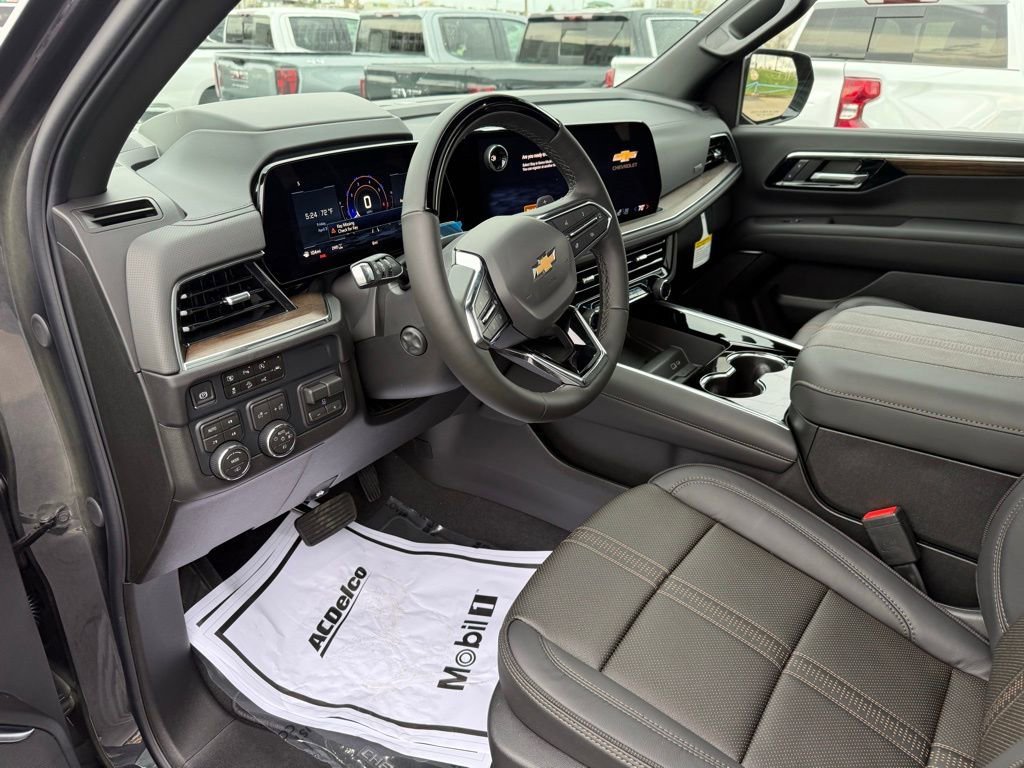 2026 Chevrolet Suburban High Country - Photo 22