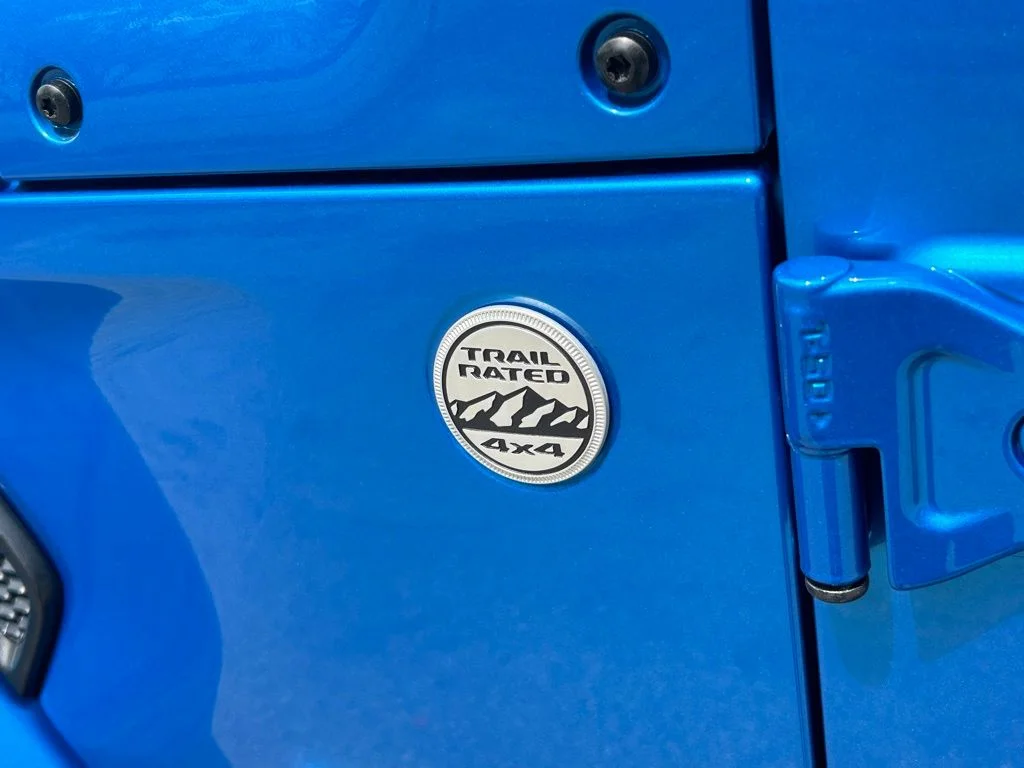 Used 2024 Blue Jeep Sahara image 14