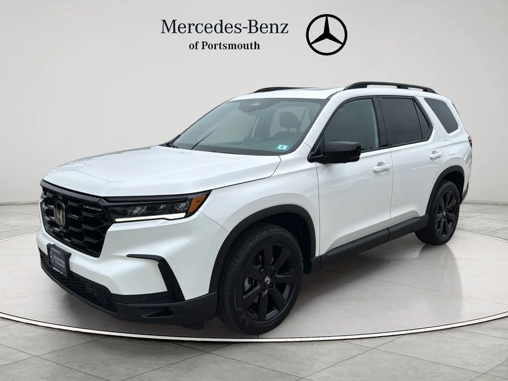 2025 Honda Pilot Black Edition AWD's photo