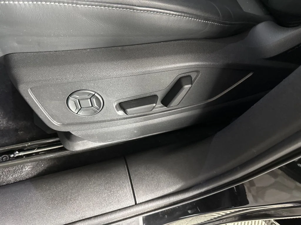 Used 2025 Black Audi 2.0T Premium image 25