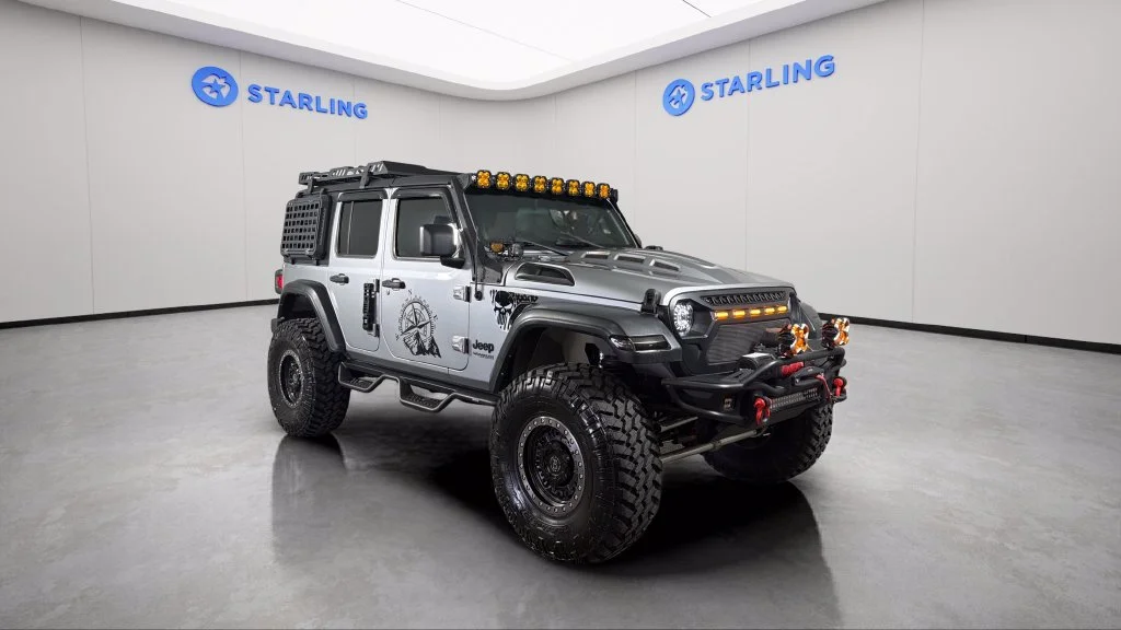 Used 2021 Silver Jeep Unlimited Willys image 14