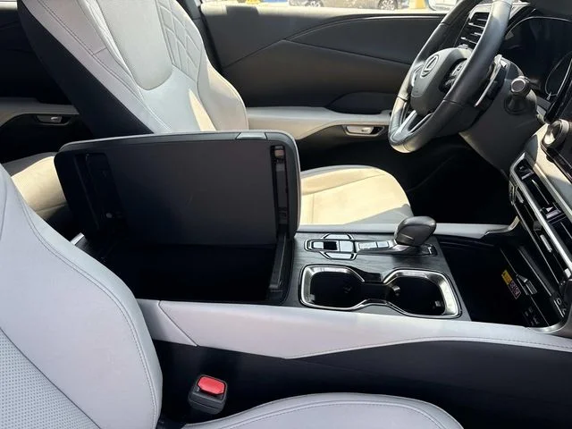 Used 2024 Green Lexus 350 Premium image 50