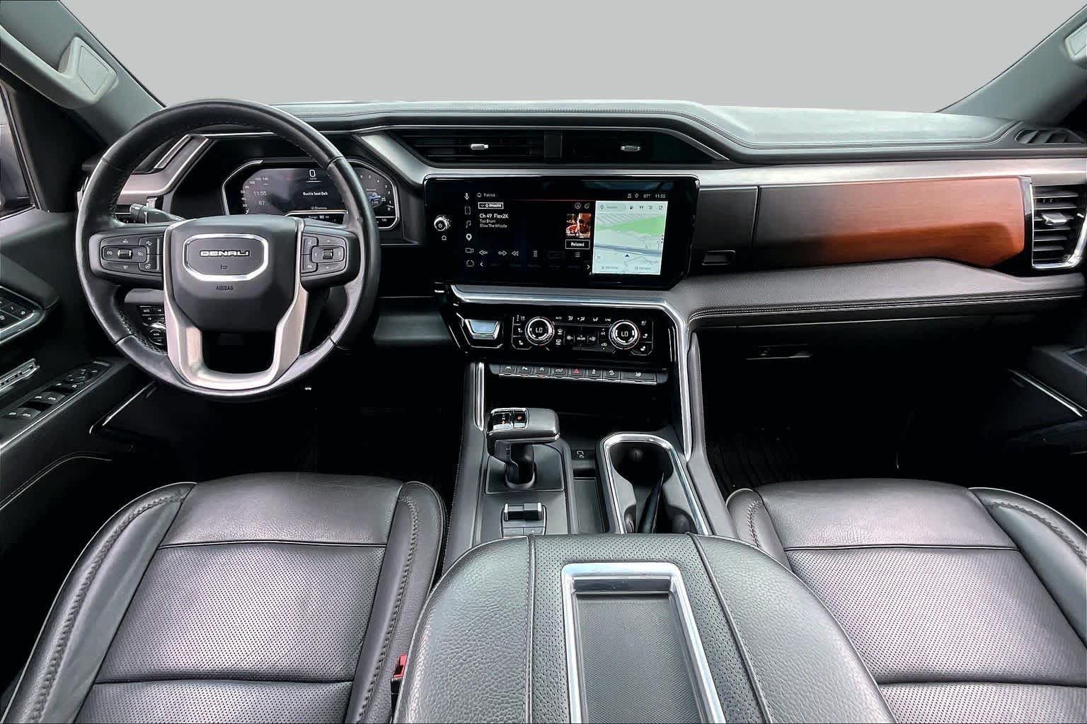 Used 2022 Onyx Black GMC Denali image 16