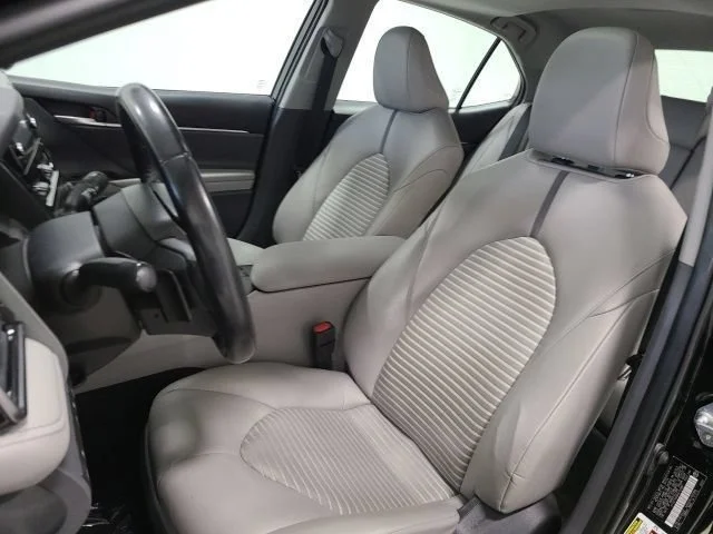 Used 2023 Midnight Black Metallic Toyota SE image 20