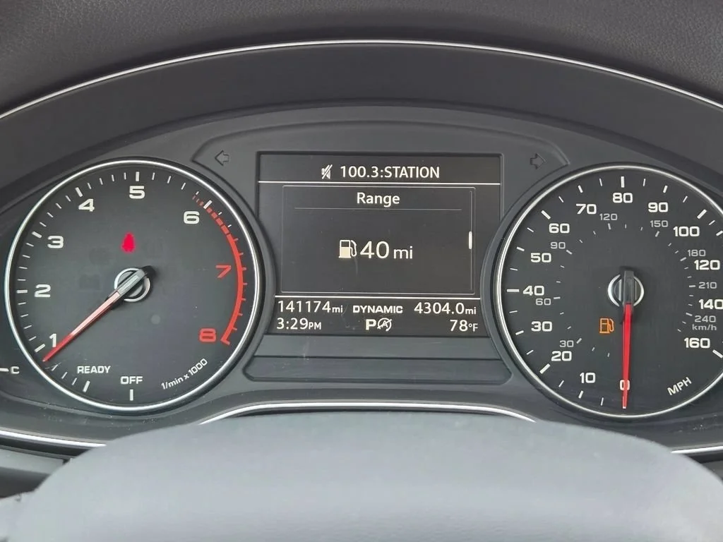 Used 2018  Audi Premium image 34