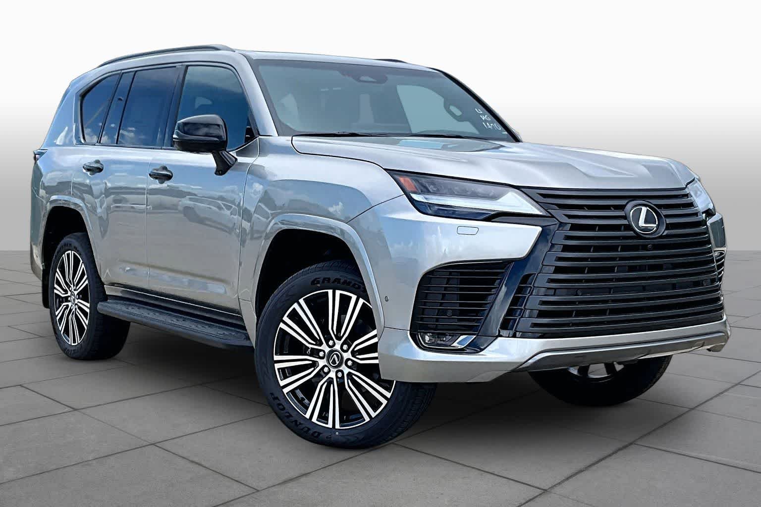 New 2026 Atomic Silver Lexus LUXURY image 3