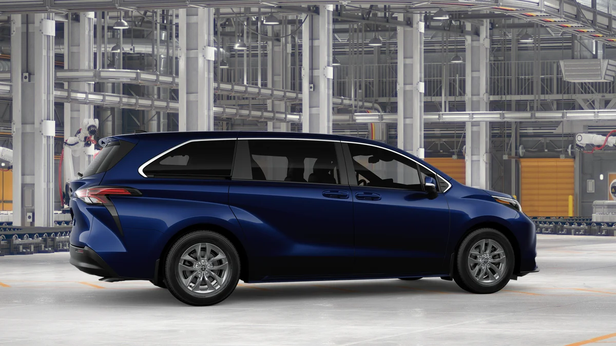 New 2026 Blueprint Toyota LE image 23