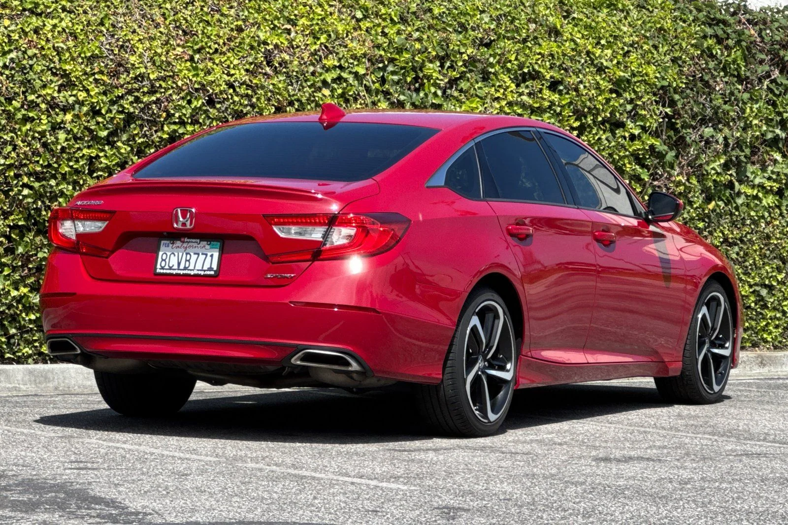 Used 2018  Honda Sport image 4