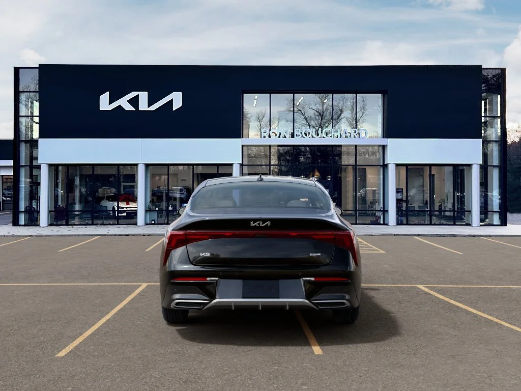 New 2026 Aurora Black Pearl Kia GT-Line image 5