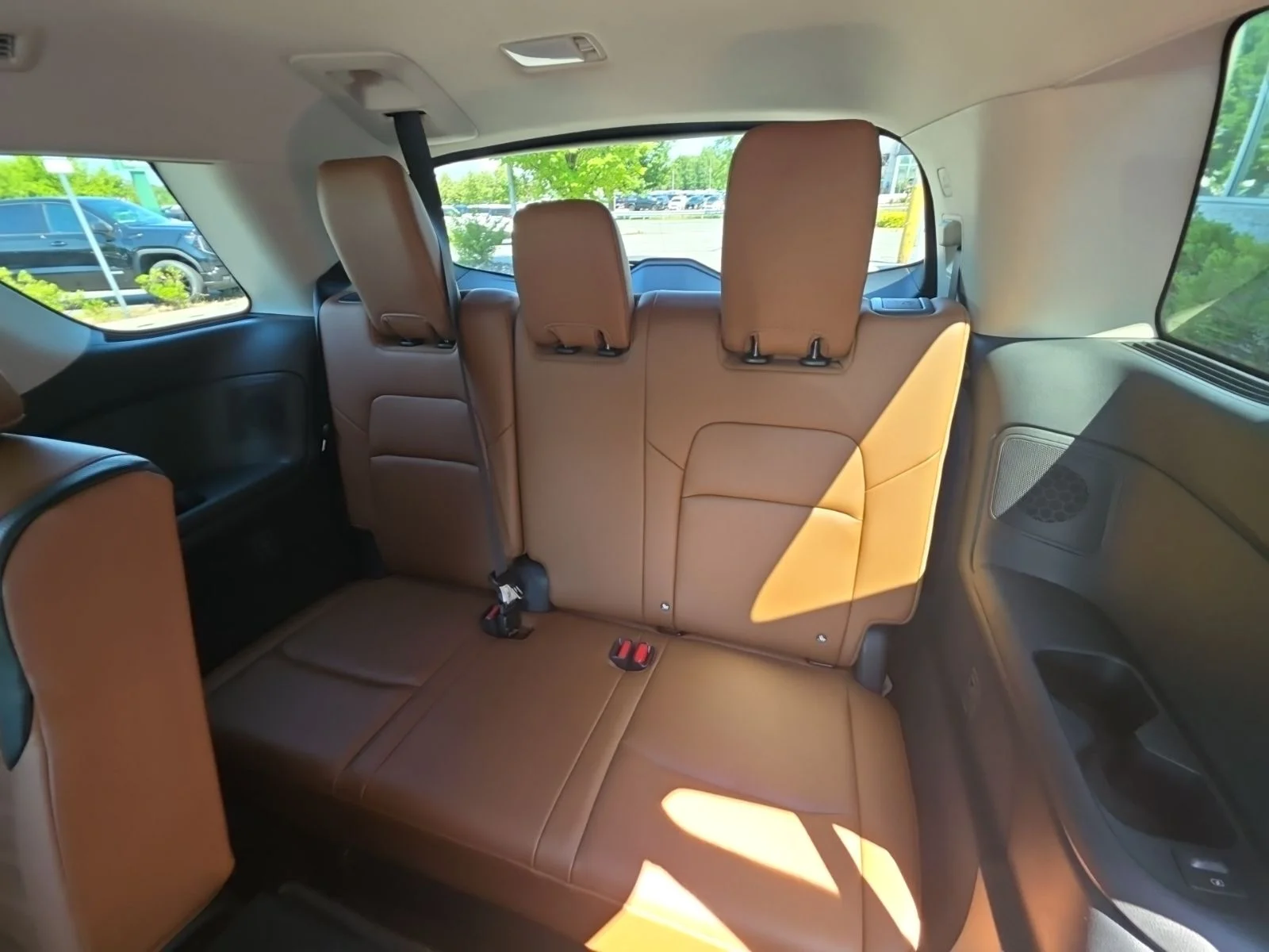 Used 2023 Red Nissan Platinum image 35