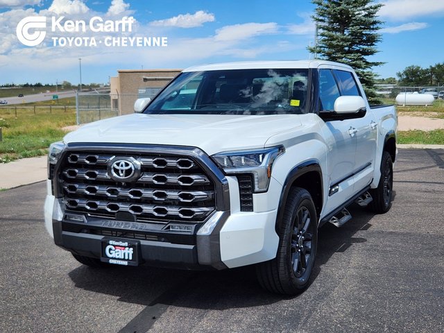 2022 Toyota Tundra 4WD Platinum